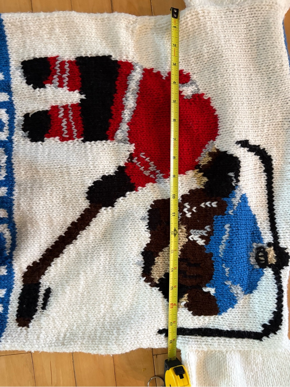 Handmade Hockey Cardigan youth large or women’s small - Picture 9 of 13